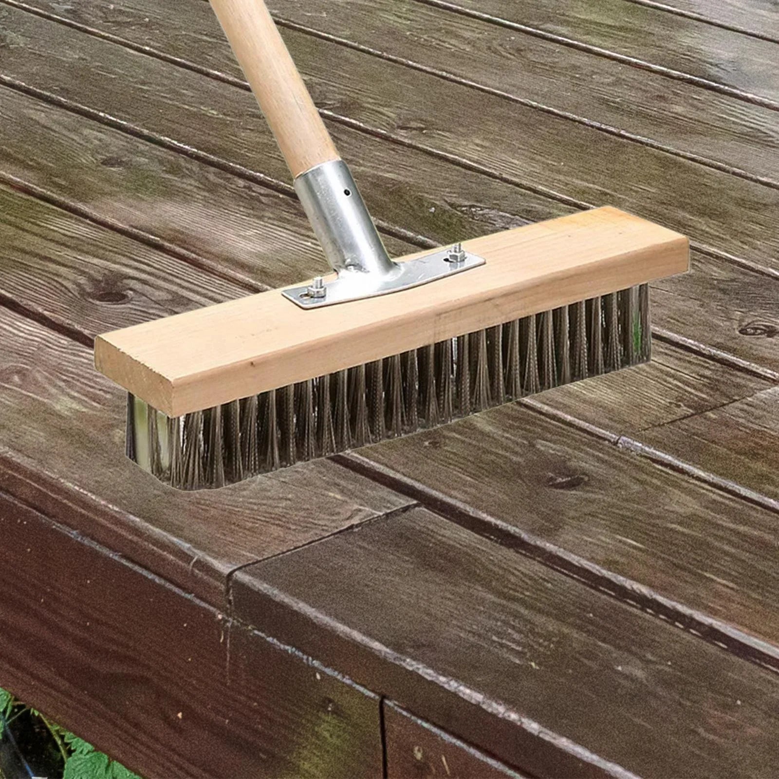 Terabroom™ | Maak je tuin snel en gemakkelijk schoon!